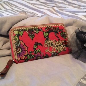 🍑Peach pink and tan Floral Sakroots large wallet